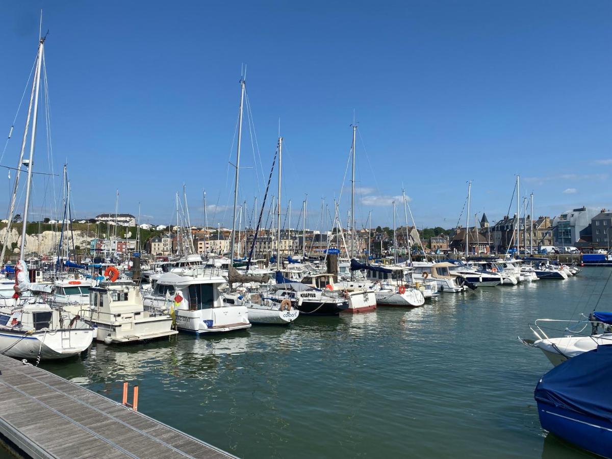 Beau Studio Cosy Calme En Face Du Port Sur Le Quai Leilighet Dieppe Eksteriør bilde